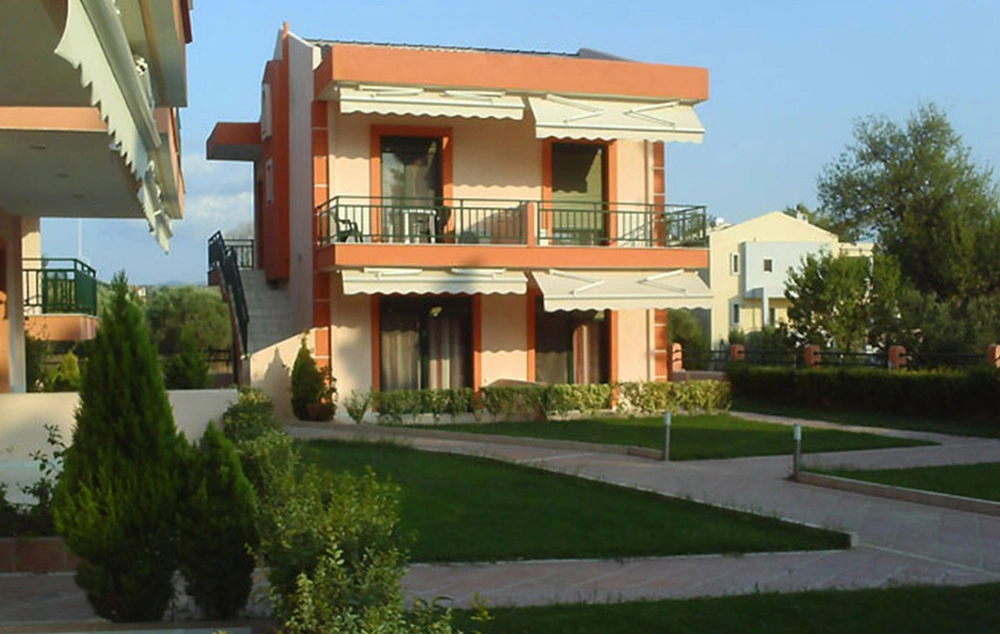 Vila aleksandra nikiti 6300 1