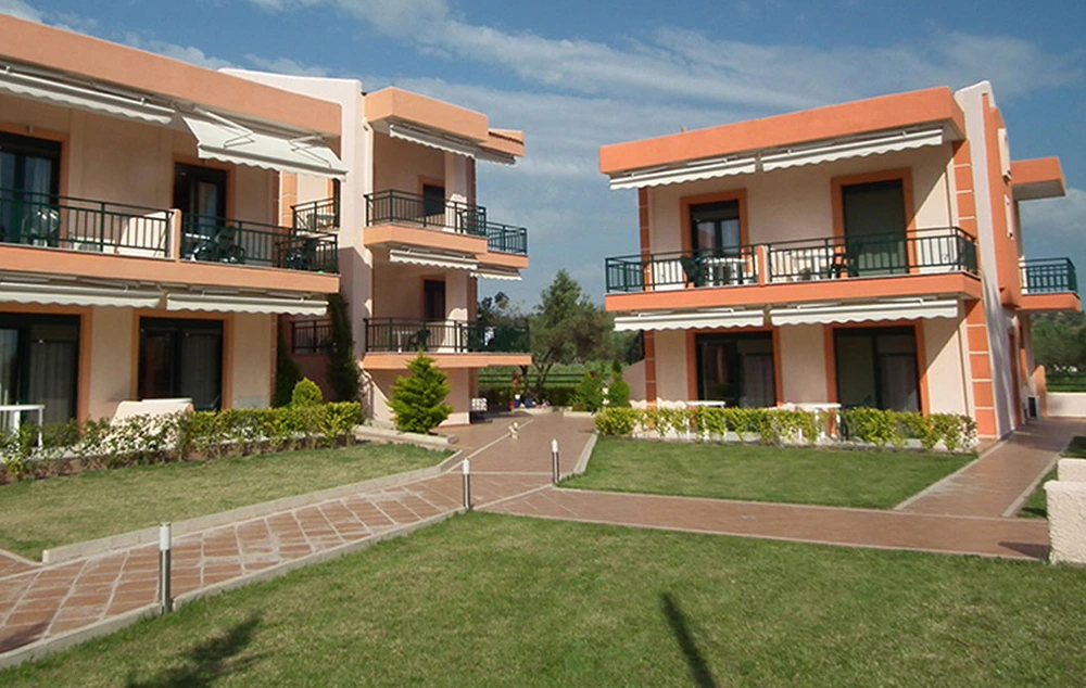 Vila aleksandra nikiti 6300