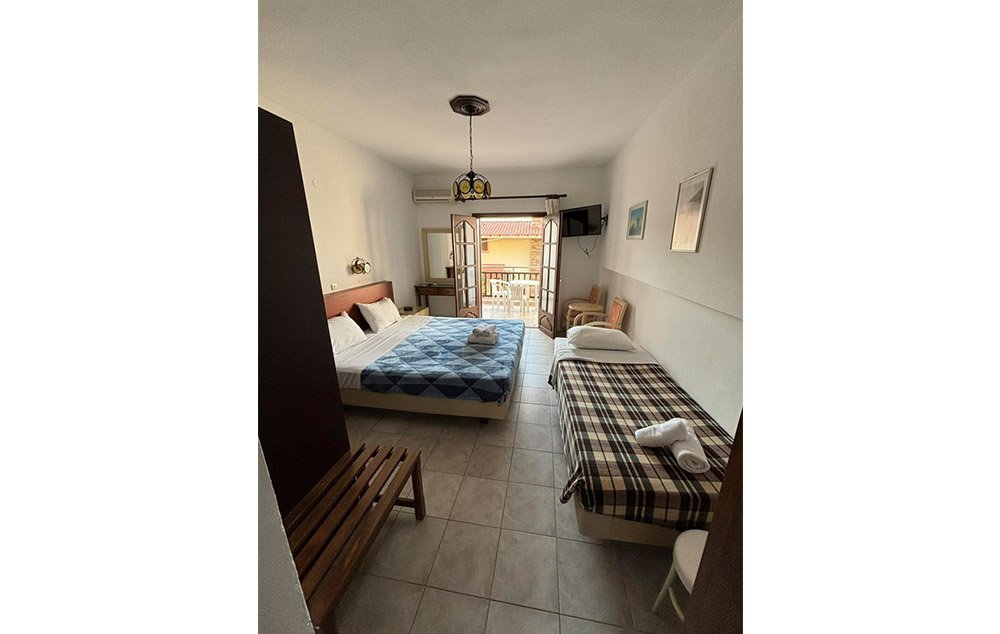 Vila marmaras neos marmaras 8024 1