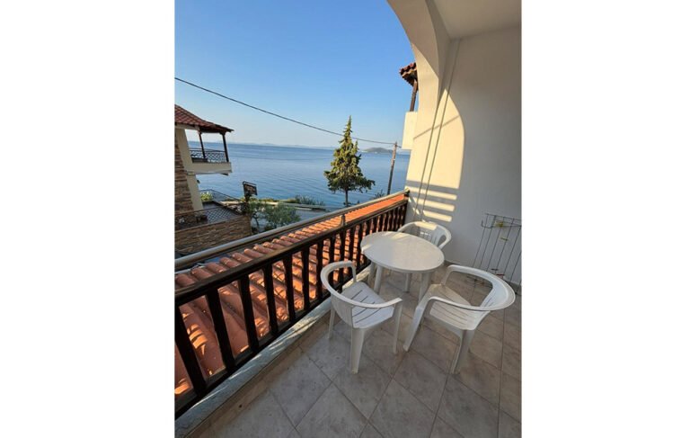 Vila marmaras neos marmaras 8024 7 768x487
