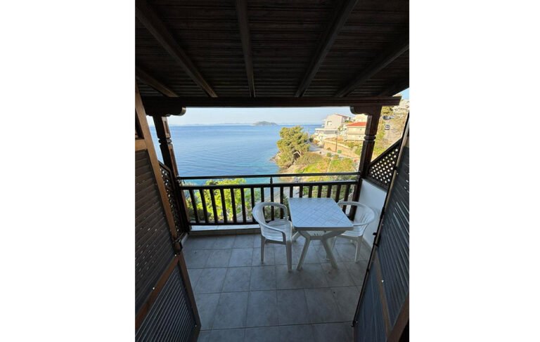 Vila marmaras neos marmaras 8024 8 768x487