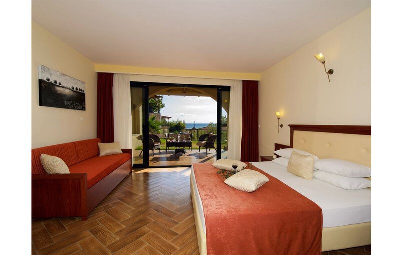 Vilage mare 8