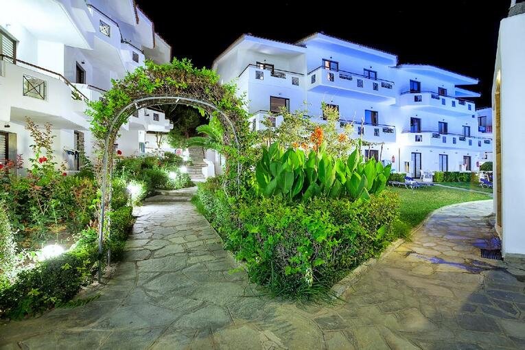 Xenios dolphin beach 16