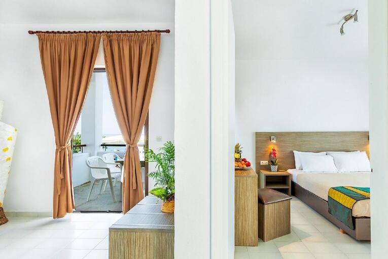 Xenios dolphin beach 21